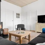 Lovely In With Wifi Holiday home Tarm